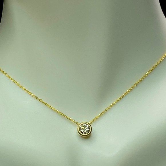 14K Yellow gold 0.25ct H/Si1 round brilliant Diamond sliding pendant necklace 18